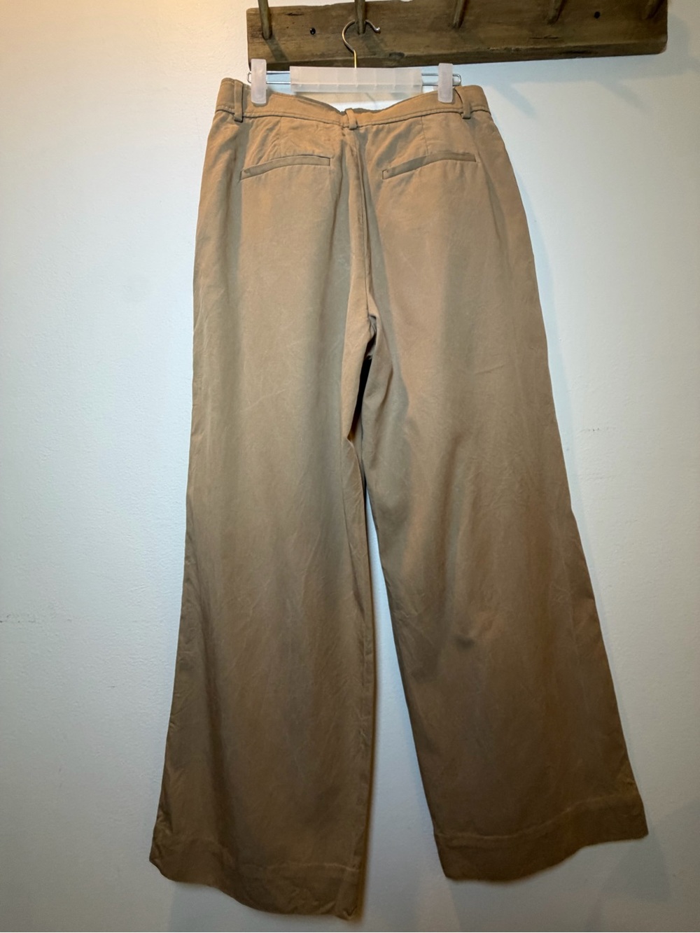 Everlane size 8 pleated pants wide leg - Picture 6 of 6